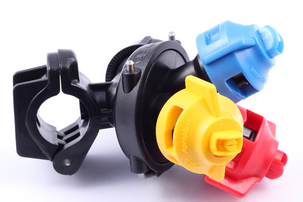 3-way nozzle holder with eyelet connector (Arag-system) 22mm Pipe 10mm Hole