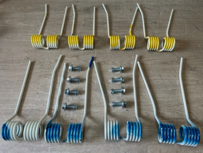 PZ Haybob Tines 2 Yellow Wide,2 Yellow Narrow, 2 Blue Wide,2 Blue Narrow 8 Bolts