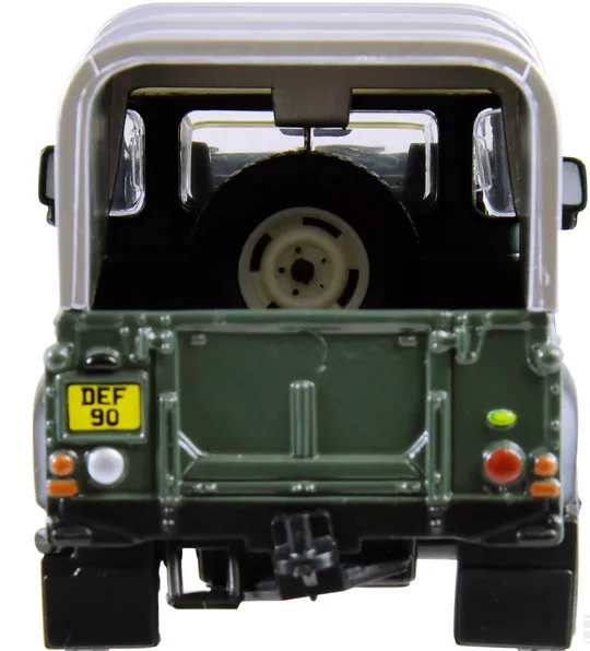 Land Rover Defender 110 Scale Model 1/32