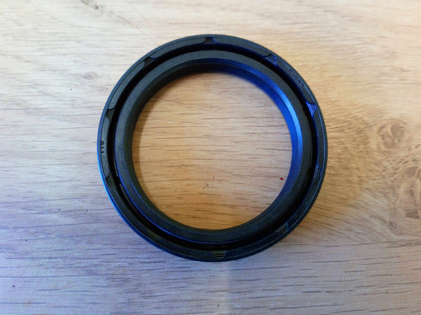 48 x 62 x 10 Double Lipped Oil Seal
