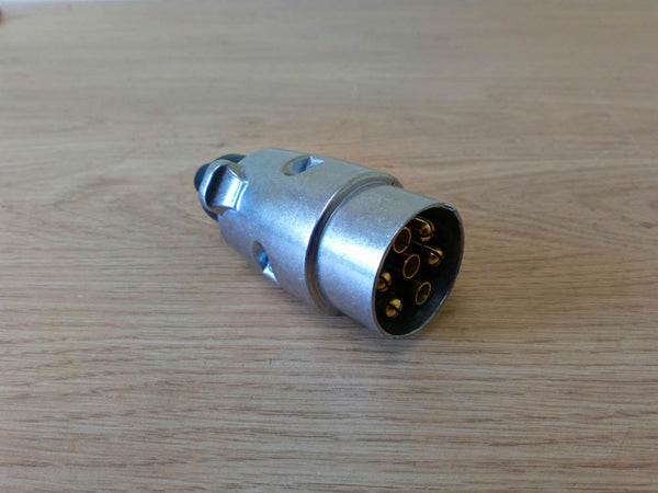 Aluminium 7 Pin Plug